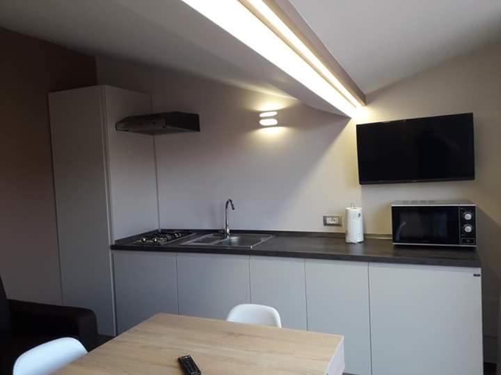 Donjon Suite Centro Storico Castelbuono  Exterior photo